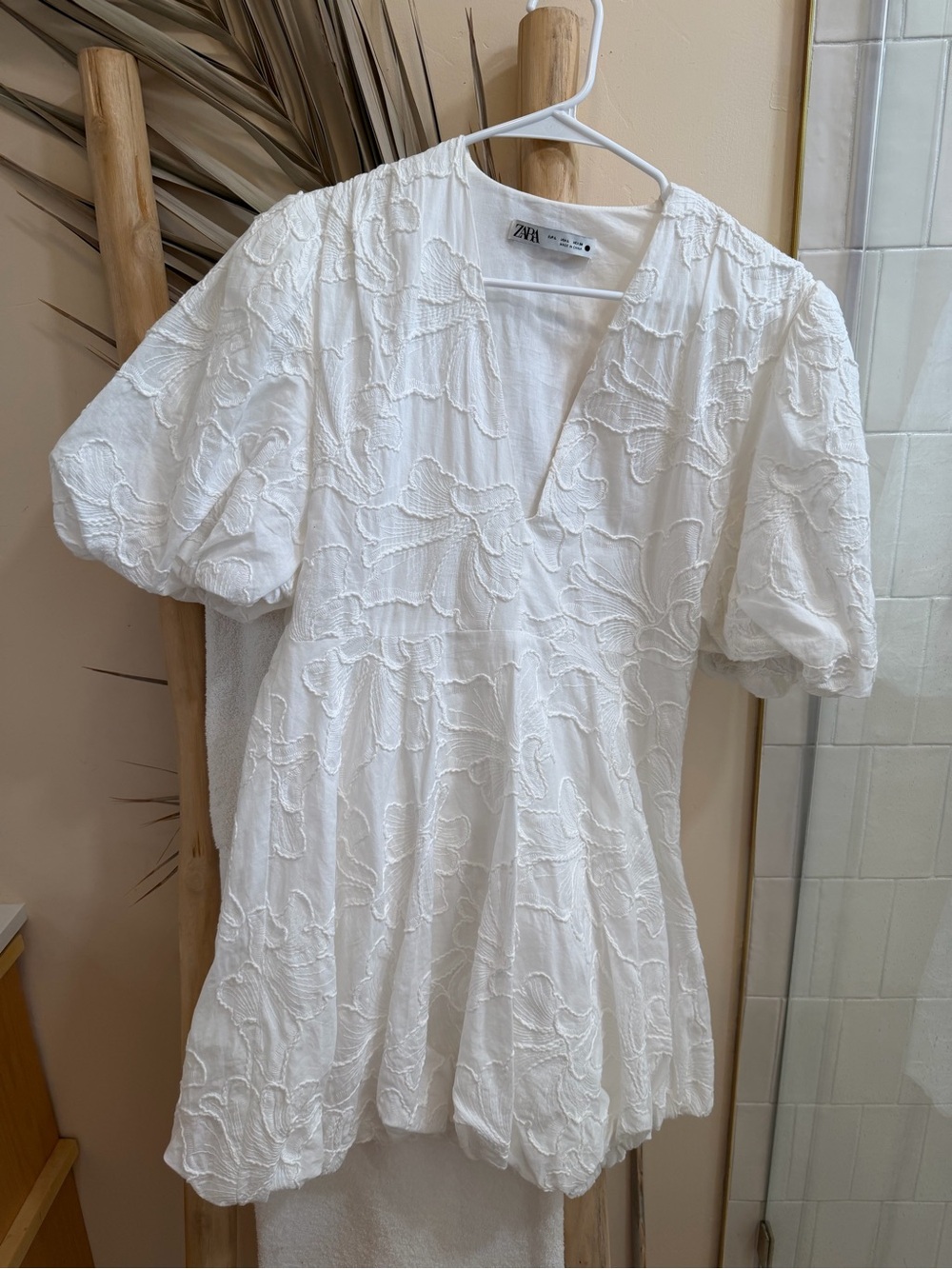 Zara White Embroidered bubble Mini Dress